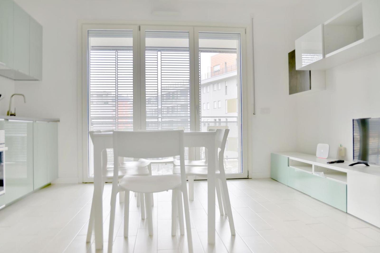 Luxury 3 Bedroom Apartment 100 Mq Next To Rho Fiera And San Siro Милано Екстериор снимка